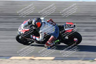 media/Jan-16-2026-CVMA Friday Practice (Fri) [[6f2bf47531]]/3-Racer 2/Session 2 Bowl Entry Pans/